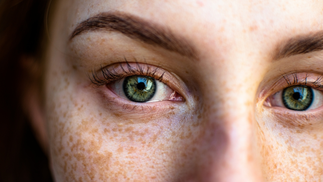 Европейские ученые рассказали, люди с каким цветом глаз чаще всего рискуют пострадать от проблем со зрением
