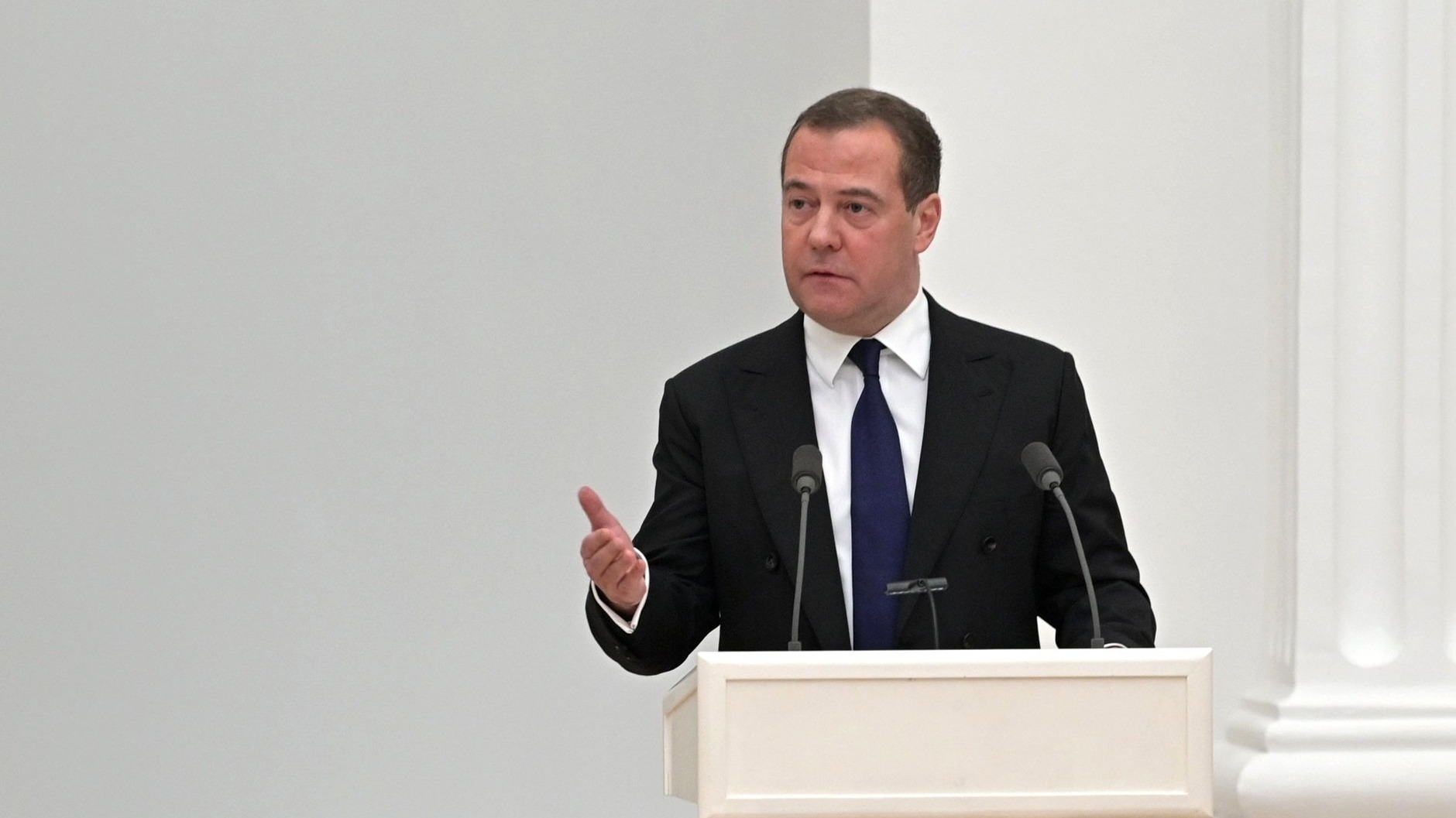 «Возвращайся домой»: Медведев заявил, что Россия заждалась Одессу