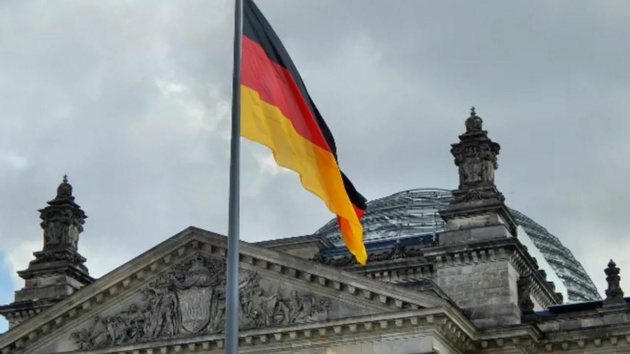 Bloomberg: Германия может перенаправить «зеленые» субсидии на производство оружия