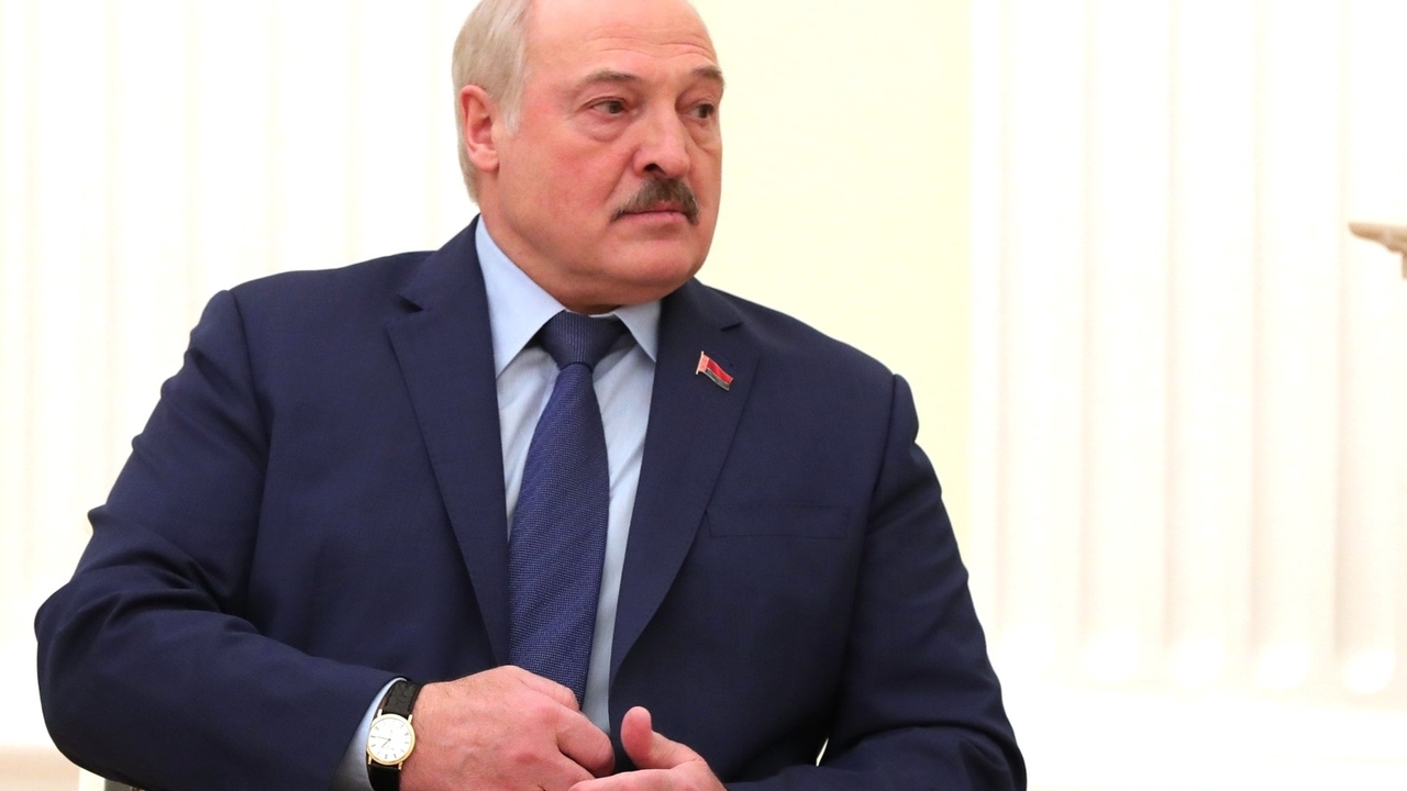 Лукашенко не появился на церемонии празднования Дня флага, герба и гимна Белоруссии
