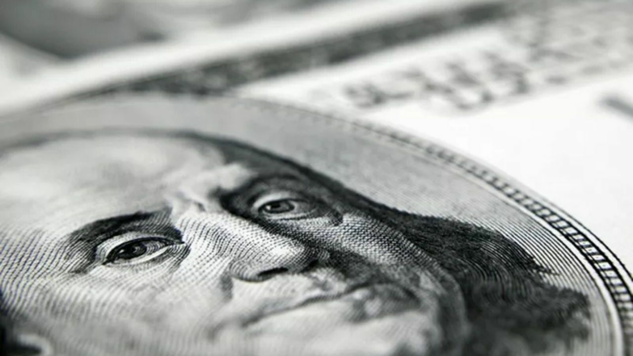 Доллару пророчат «немыслимый» сценарий